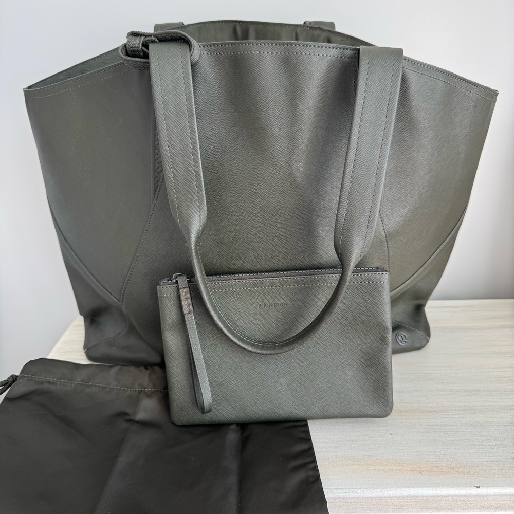 Lululemon Tote Bag with Matching Pouches